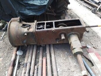 Zetor 25, prevodovka, diferencial