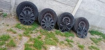 Zdravim mám na predaj plechové disky r.16