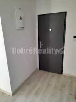 Garsónka v novostavbe s parkovacím miestom v cene