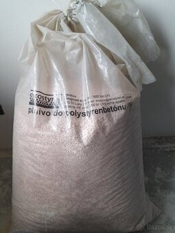 Ekostyren - prisada na odlahcenie betonu