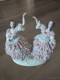 Veľká porcelánová soška Volkstedt