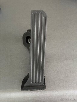 Predám pedál VW group c.d. 1K1721503AM