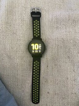 Predám Samsung Galaxy Watch Active 2 (44mm)