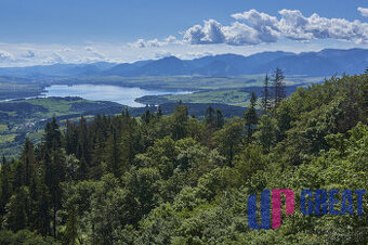 Na predaj pozemok s priamym prístupom k brehu Lipt. Mary