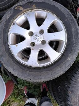 Zimne pneu na elektronoch 4x108