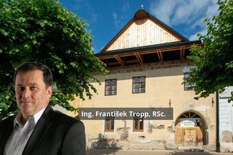 Na predaj rodinný dom Kežmarok Hradné námestie