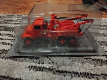 Kultovné nákladiaky minulej éry 1:43 - 1