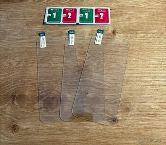 Predám ochranné sklo pre iPhone 15 (CASE FRIENDLY)