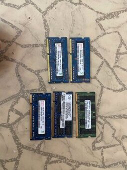Predám tieto ramki do notebooku ddr2 a ddr3 len 1gb a 1x2 gb