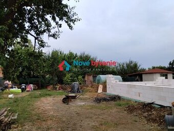 Predaj, oplotený pozemok s IS-Želiezovce(N172-14-FRAD)