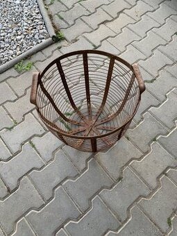 zelezny kos na zemiaky dekoracia