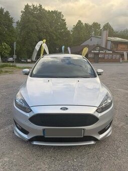 Ford Focus Kombi 1.5 EcoBoost ST Line