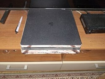 Playstation 4 slim 500 giga.