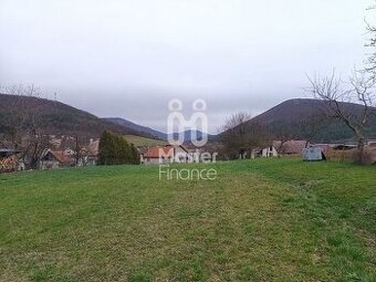 Pozemok 1900m2 Slatina nad Bebravou - Predaj - Investičná pr