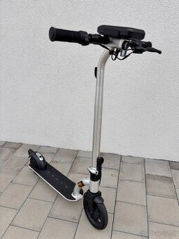 Elektrická kolobežka Micro Commuter Mazda