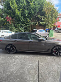 Predám BMW 540d, r.v. 2021