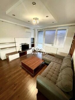 ihneď voľný 2-izbový byt s garážovým státím