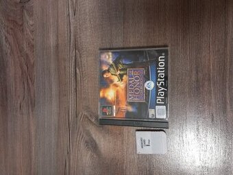 Medal of honor underground + alien resurrection  ps1