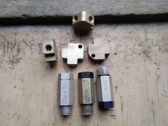 Brzdy hydraulika auto stroj