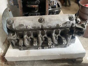 Hlava valcov+vstreky 1.9dCi F9Q