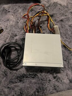 Predam zdroj na pocitac 300w