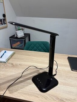 Stolová lampa