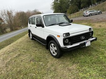 Lada Niva 4x4, 5 dverová