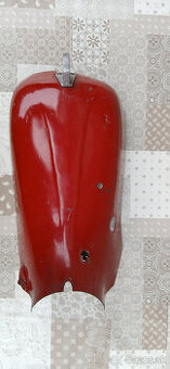 Vrchné bruško na Jawa pionier