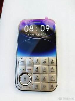 Klasický štilovy tlacitoky mobil