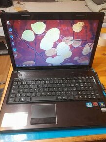 15,6" Lenovo G570 - i3, 4GB, 500GB