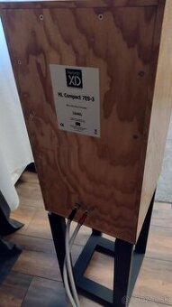 Harbeth HL-Compact 7ES-3 a Harbeth Monitor 30.2 XD