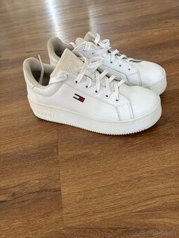 Tommy jeans