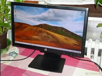LCD monitor HP Compaq LA2206xc