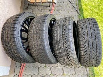Pirelli P ZERO WINTER 245/40 R19 98H XL FR RFT zimne pneu