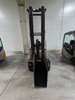Kolesový elektrický vozík Still RX20-15 SN516210017829 čeĽu