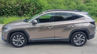 Hyundai Tucson 1,6 benzín