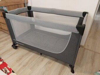 Cestovná postieľka Kinderkraft Leody