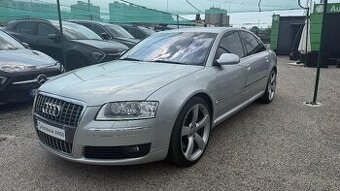 Audi S8 5.2 FSI quattro