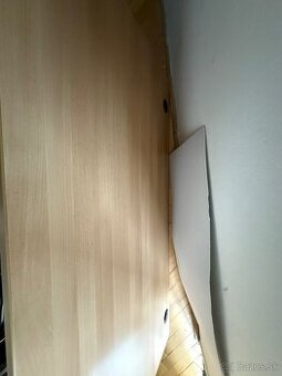 Pracovný stôl 160x80cm s výškovo nastaviteľnými nohami