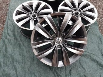 Alu disky Volkswagen Arteon Almere R18 et40