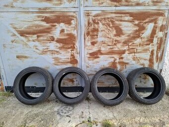 Zimné pneumatiky 245/45 R18 Continental