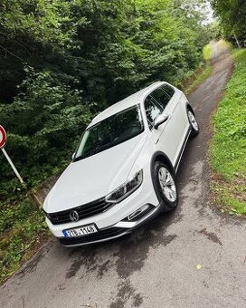 Volkswagen Passat B8 Alltrack 2.0 TDI 4MOTION DSG