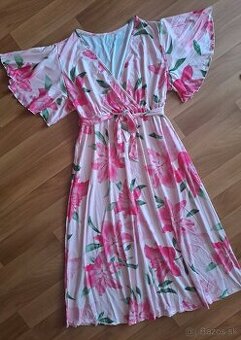 Nádherné letné dlhé šaty s volánmi veľkosť XL/XXL
