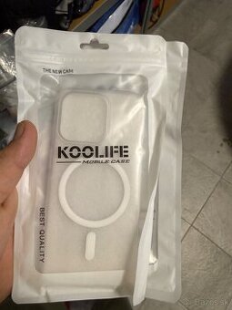 Predám kryty na iPhone 15pro