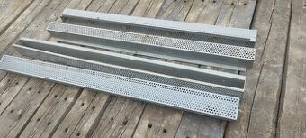 Perforovaný -dierovaný plechový žlab - 1