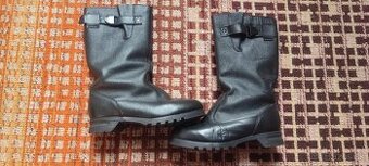 Vojenské čižmy Buffy