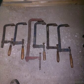 Sťahováky zbierky na škárovku euro okná kotúčová brúska