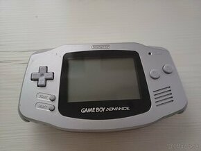 Konzola Nintendo Game Boy Advance Silver