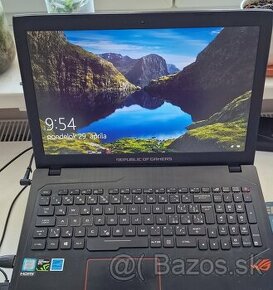 Herný laptop / notebook ASUS ROG Strix 15" (i7 v super stave - 1
