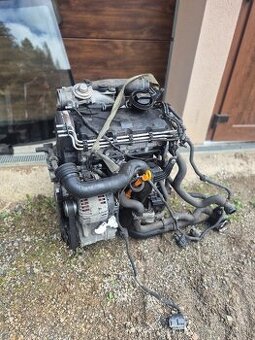 Predám kompletný nastrojený MOTOR 1.9TDI 77KW---BXE--